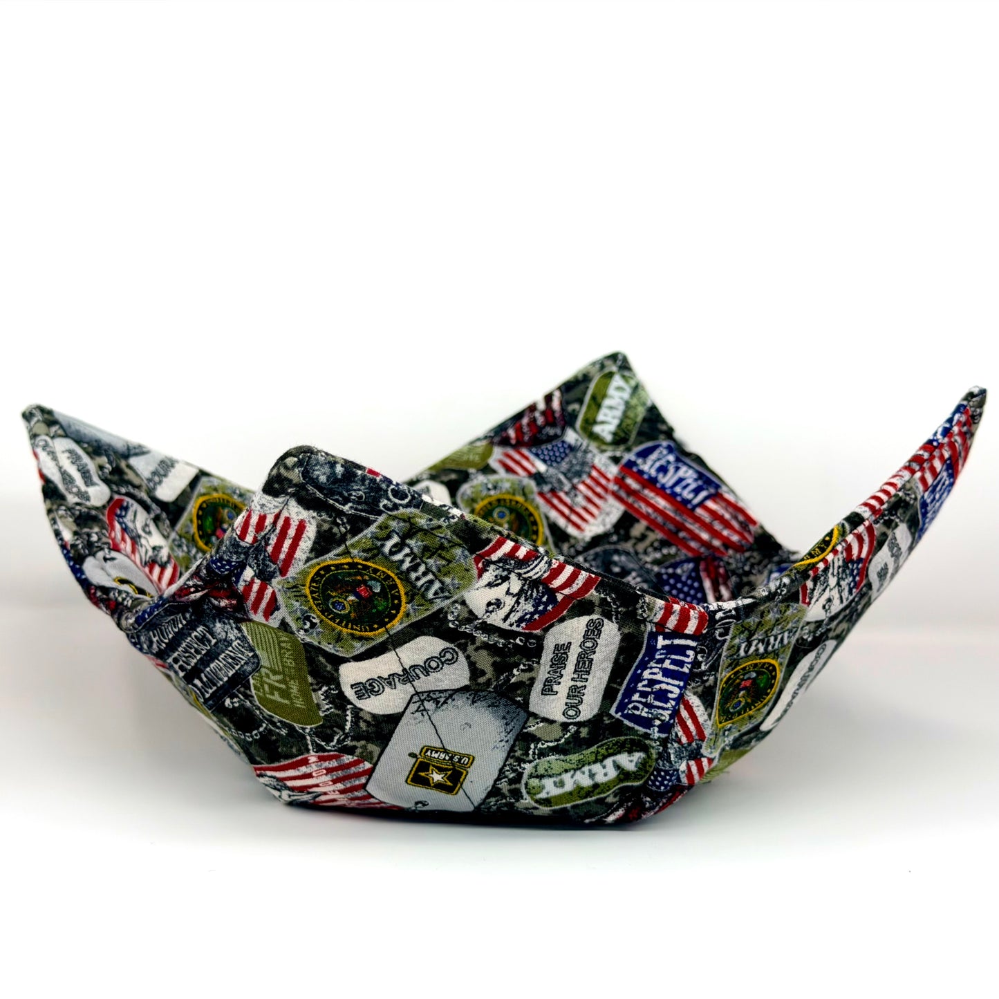 Army Dogtags Bowl Hug