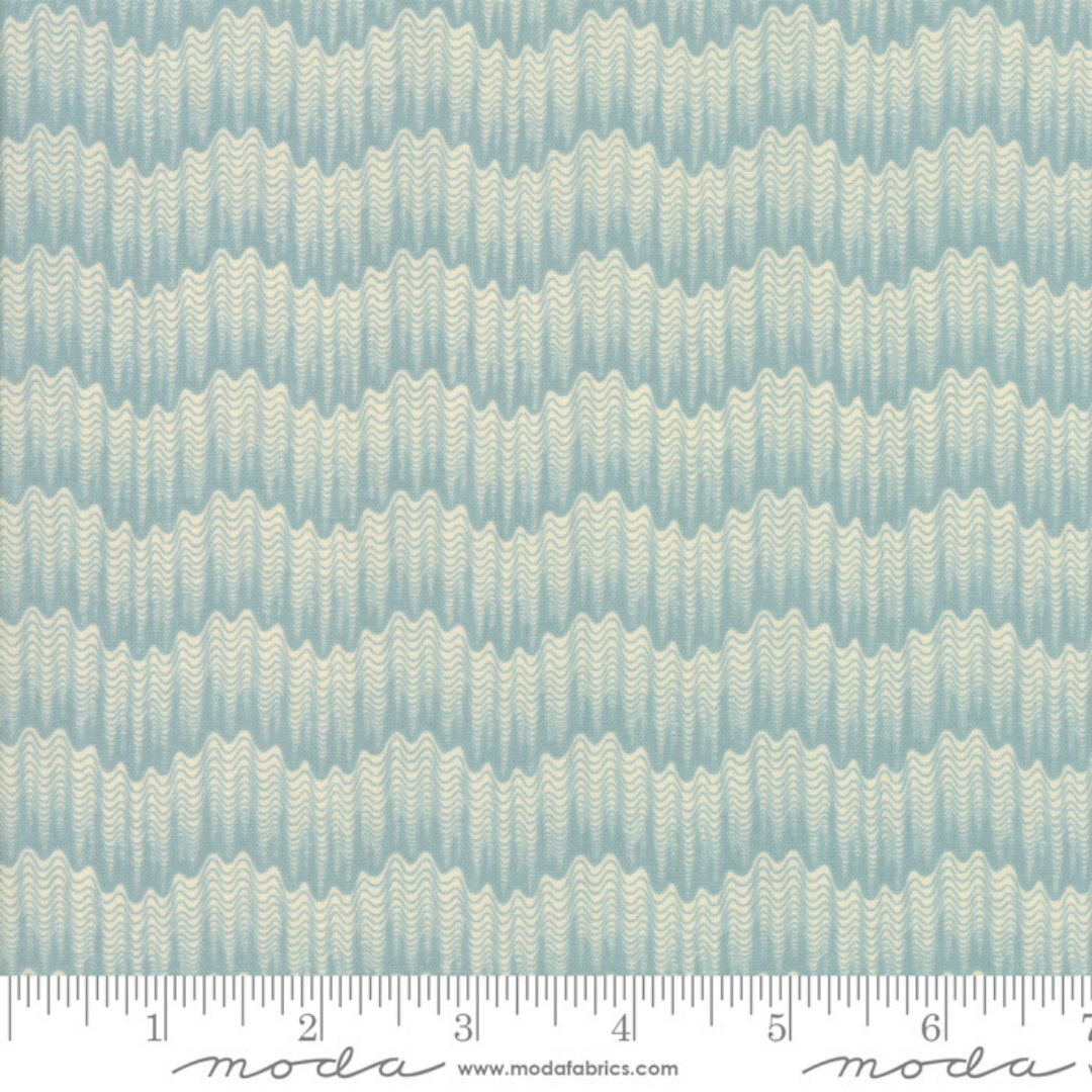 Sarah Ruffle Card Wallet I.D.