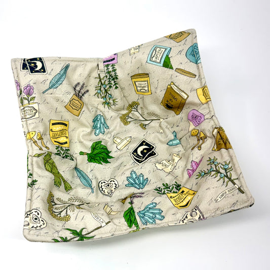 Spells and Potions Bowl Hug