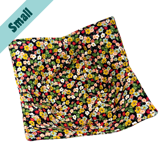 Bloom True Small Bowl Hug