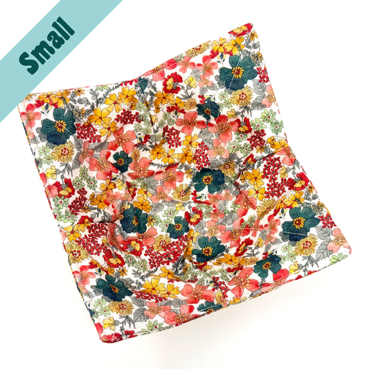 70s Floral on White Small Bowl Hug