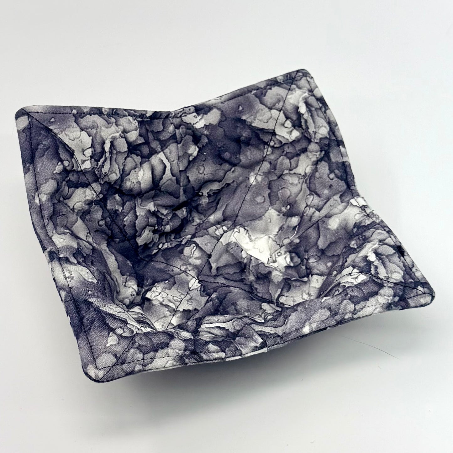 Grey Watercolor Bowl Hug