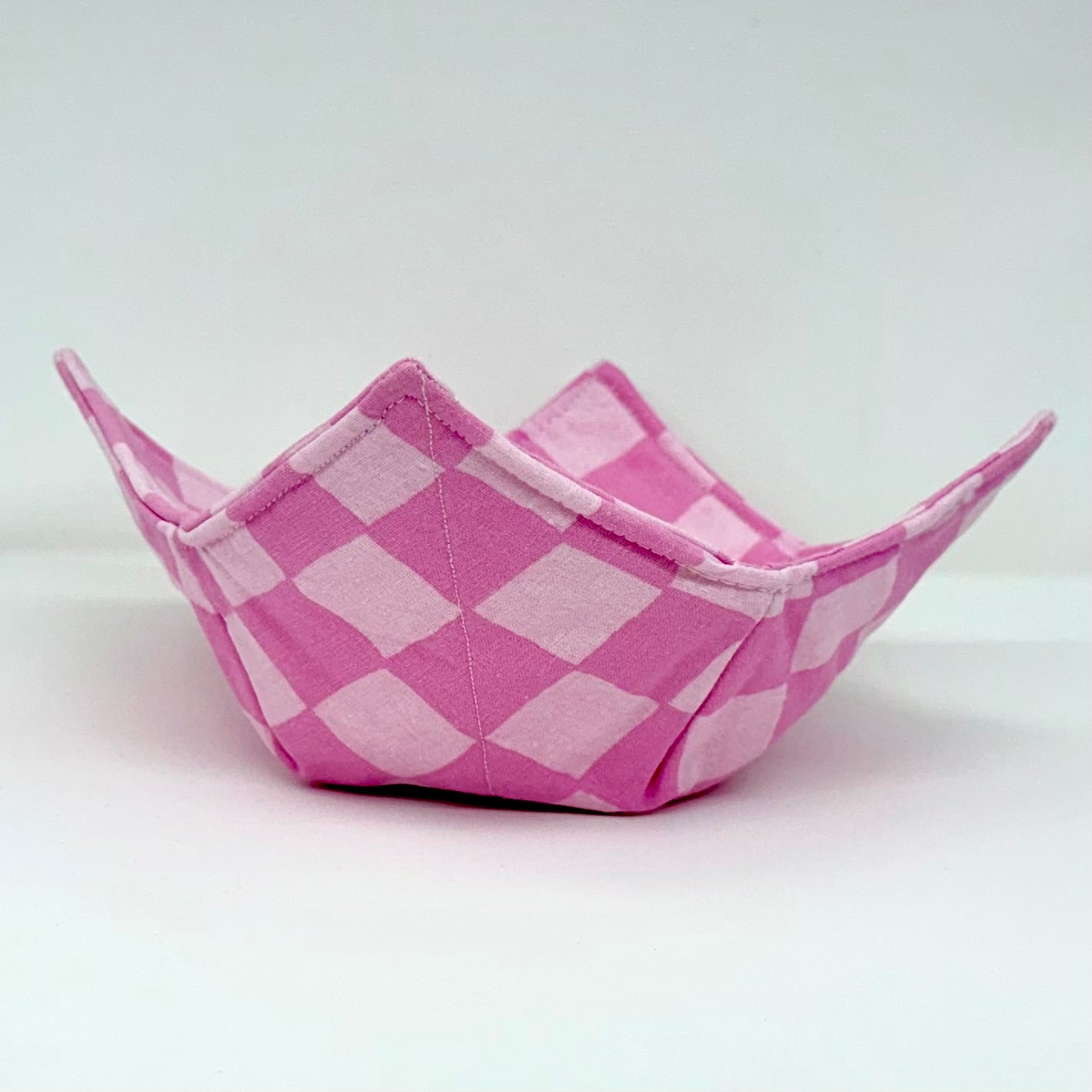 Pink Checkered Bowl Hug