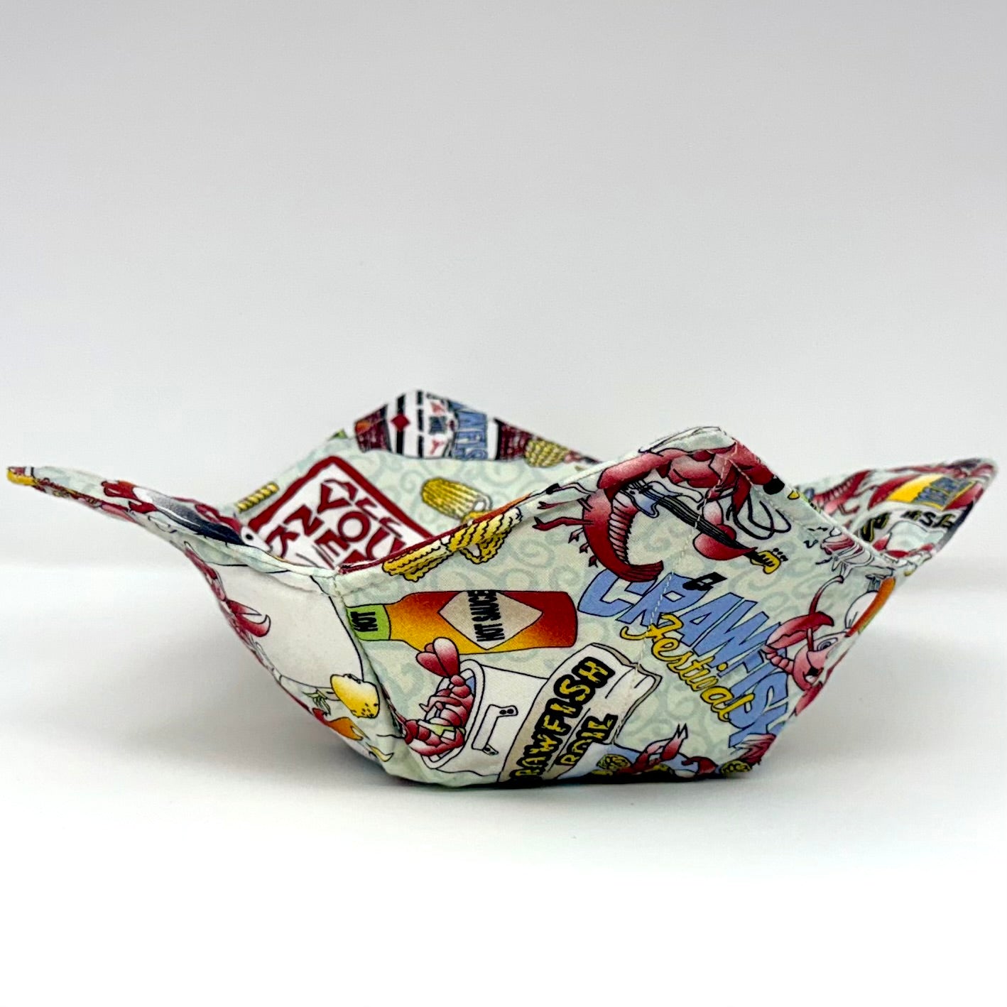Crawfish Boil Bowl Hug