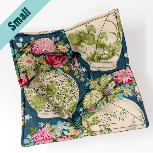 Flower Vase Small Bowl Hug