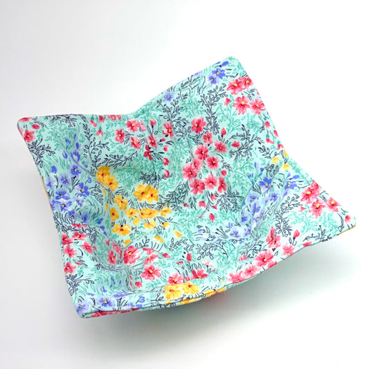 Pastel Floral Bowl Hug