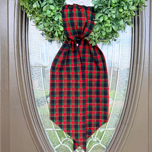 Christmas Plaid Wreath Sash