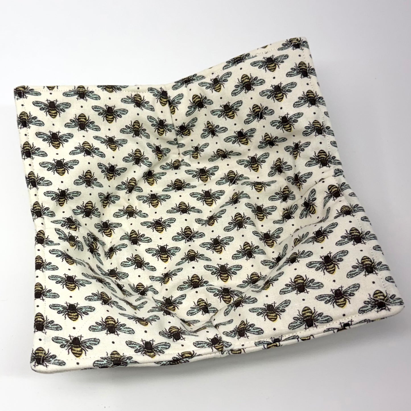 Bee Line Bowl Hug