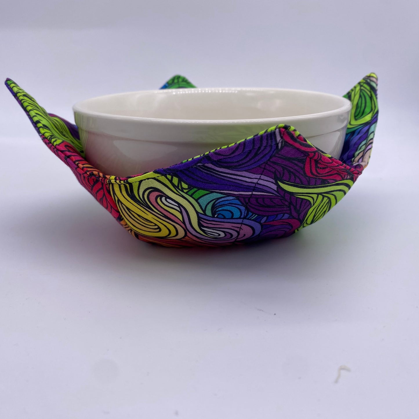 Rainbow Waves Bowl Hug