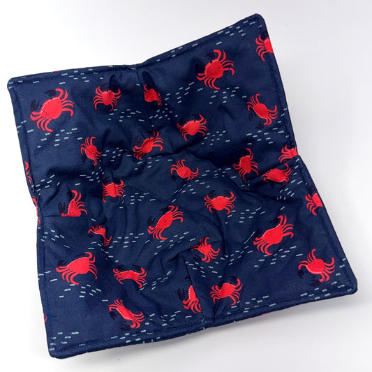Crabs on Navy Bowl Hug