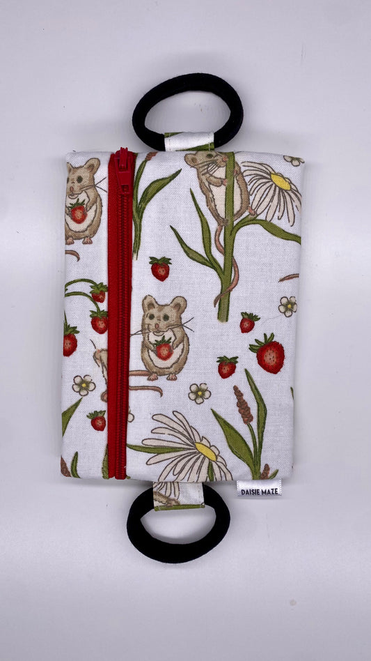 Berry Mice Bottle Bag