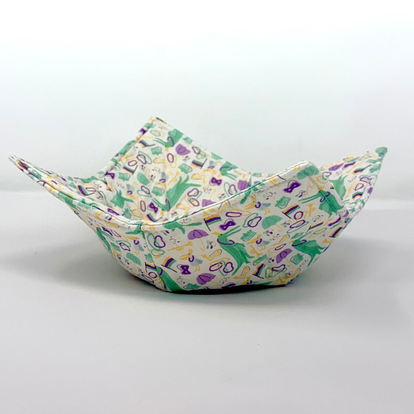 Mardi Gras Alligator Bowl Hug