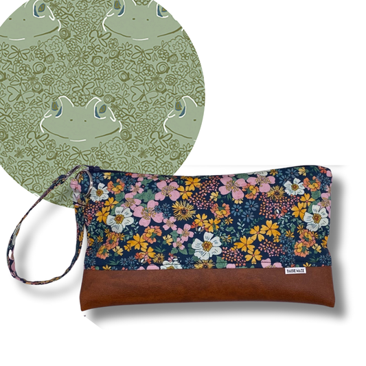 Toady Large Zipper Clutch